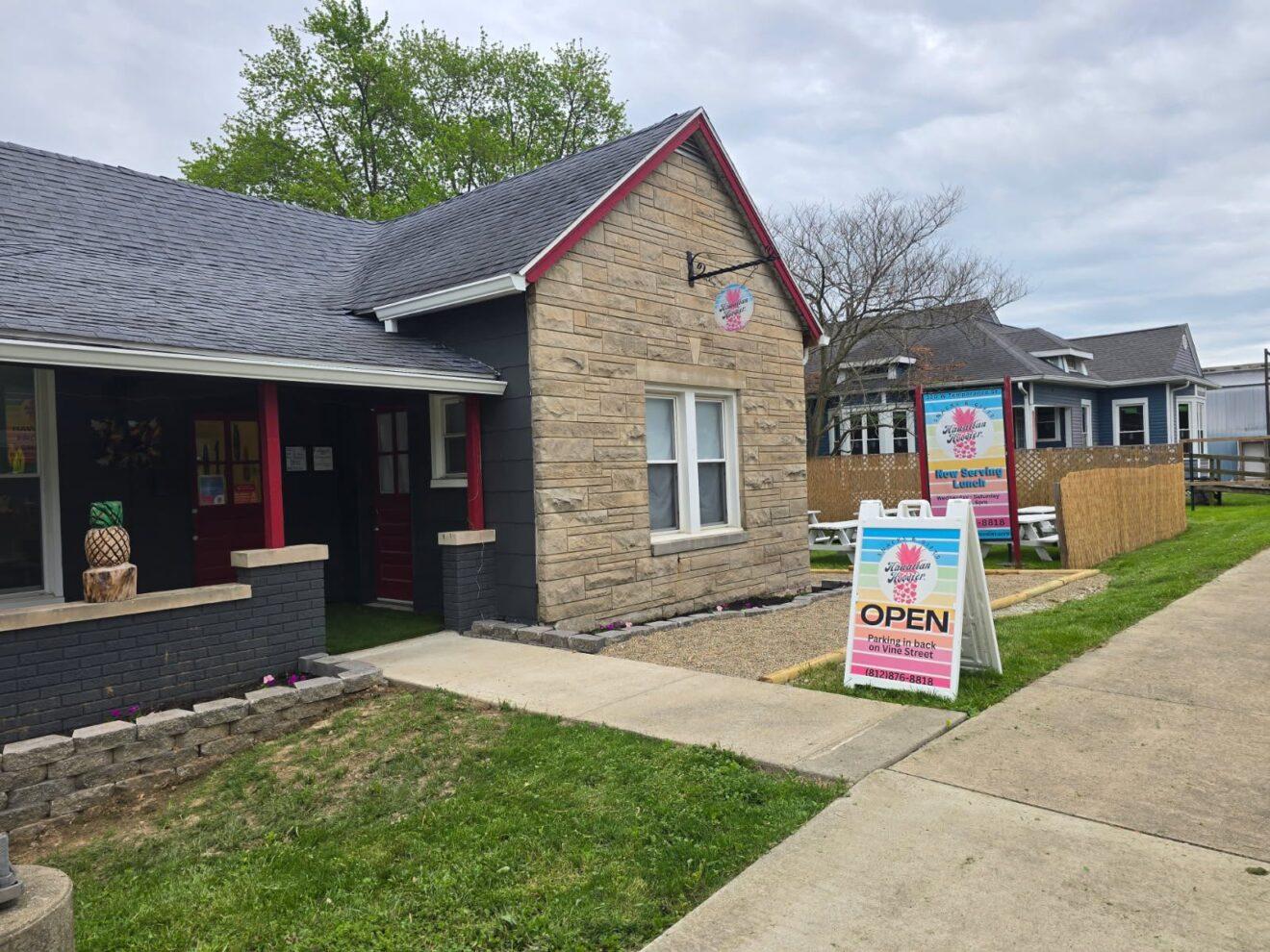 The Hawaiian Hoosier Celebrates First Anniversary with New Nationwide Online Ordering